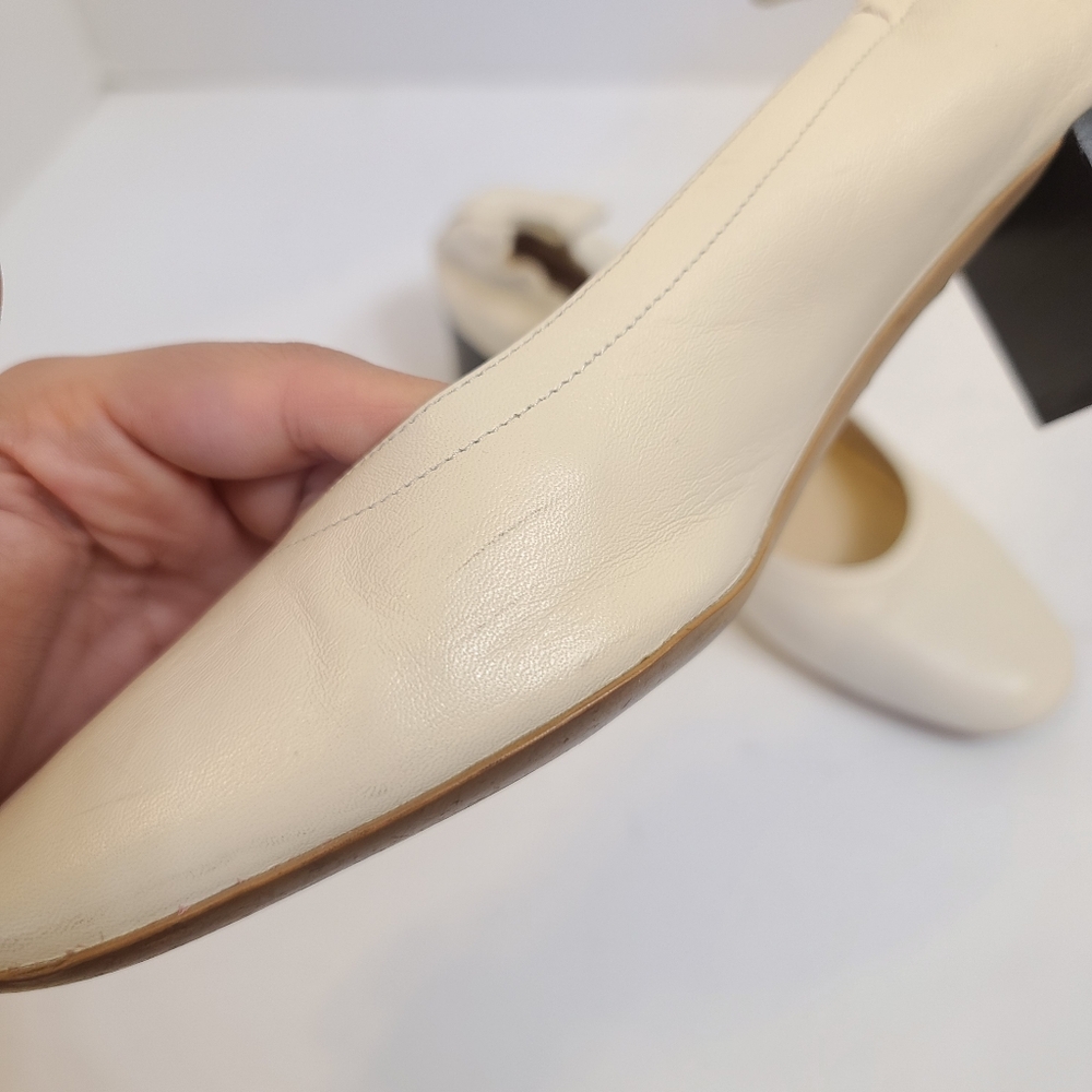 Everlane Off-White Leather Block Heel Pumps - Picture 14 of 16